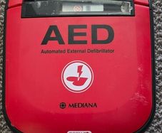 Defibrillator