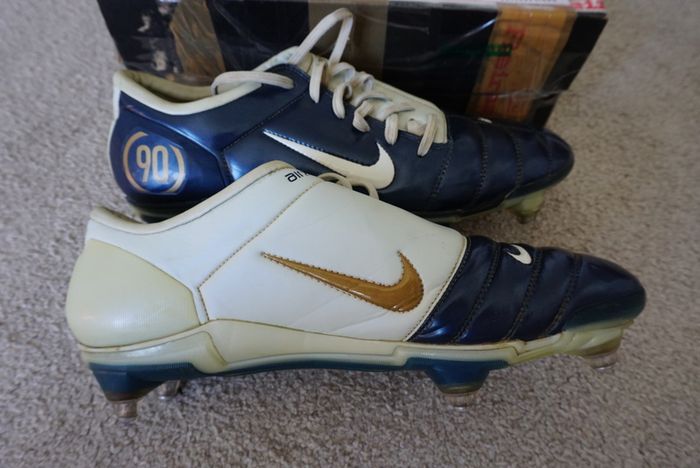 Football Boots Nike Air Zoom Total 90 III Navy/White (2004) Size 11UK SG