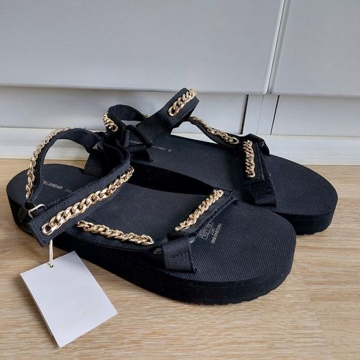 Sandals RRP 30 euro