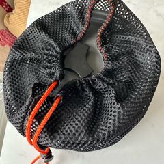 2 camping pots