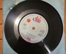 Barry White Let The Music Play 7 inch vinyl single