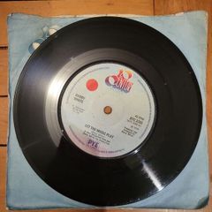 Barry White Let The Music Play 7 inch vinyl single