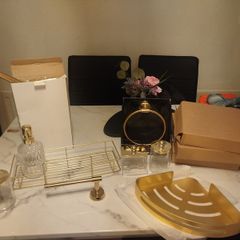 Bathroom accessories