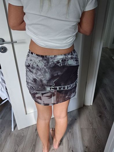 Black & Grey Graphic Print Mini Skirt