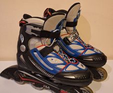 SALE!  SKY RACER Size Adjustable Roller Scates