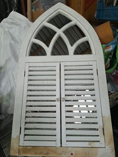 garden window with mirror & shutters