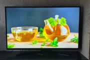 LG 50 4K Smart TV Model: 50UM7450PLA  Excellent Condition!