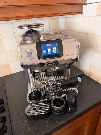 De'Longhi La Specialista Touch Espresso Machine