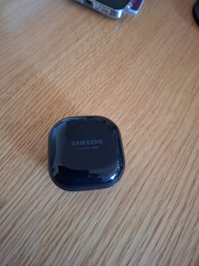 Samsung Galaxy Buds 'Beans'