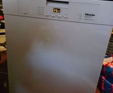 Miele G 4203 SC Dishwasher  For Parts or Repair  Powers On F51 Error