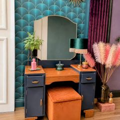 Dressing table