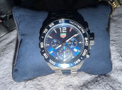 Watch TAG Heuer Formula 1 Chronograph (CAU1115)