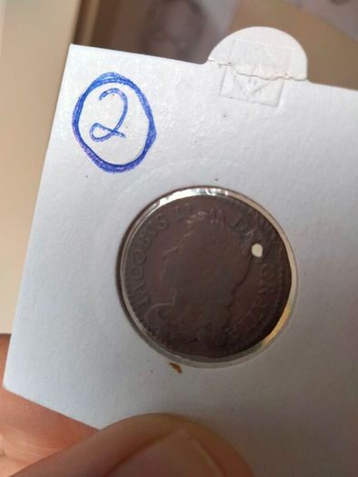 1689 July 6P Gunmoney No Stops on Obverse