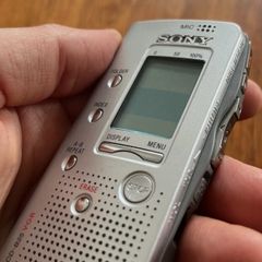 Sony IC Recorder ICD-B25 VOR Like New