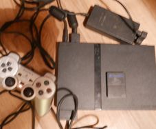 Playstation 2 slim - PS2 slim  (works well)