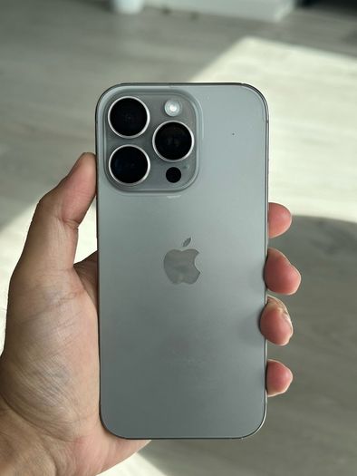 iPhone 16 Pro