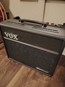 VOX Valvetronix VT20+ Guitar Amp
