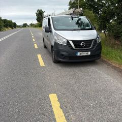181 Nissan MV300