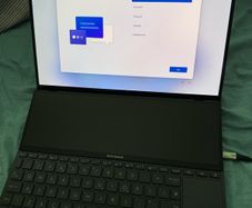 Asus Zenbook Duo i7 & RTX 4050