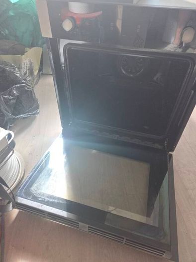 Integrated Oven and Microwave