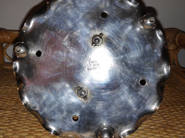 Antique J.B.Chatterley & Sons Silver Plated Egg Server Holder (missing cruet cups &  egg spoons)