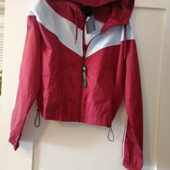 Nike Women Runner jacket BNWT