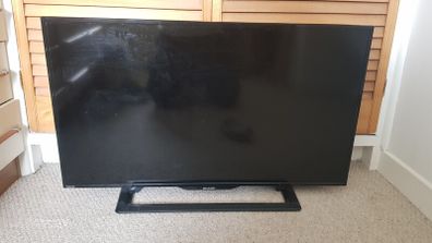 40 inch Sharp LCD TV