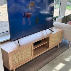 Oak tv unit