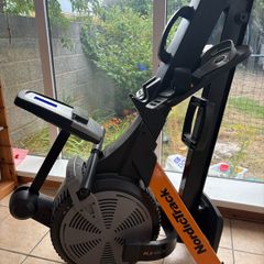 NordicTrack RX800 Folding Recumbent Exercise Bike in Excellent Condition