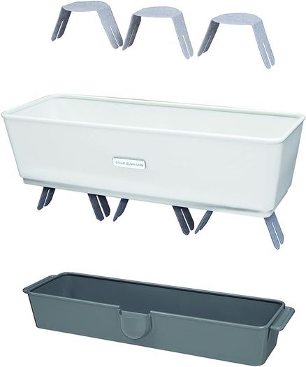 Cole & Mason Self-Watering Triple Potted Herb Keeper H105349
