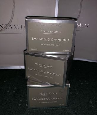 Max Benjamin candle set