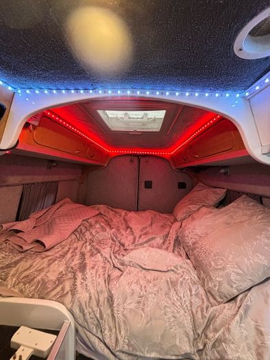 UPDATE - Mercedes Sprinter professionally converted campervan