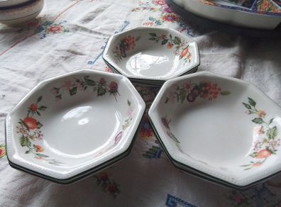 Six Small Fruit Bowls Johnson Bros