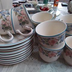 Noritake "Blossom Blossom"Tea Cups & saucers