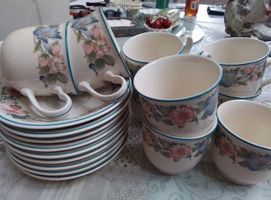 Noritake "Blossom Blossom"Tea Cups & saucers