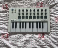 Arturia Minilab mk2