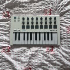 Arturia Minilab mk2