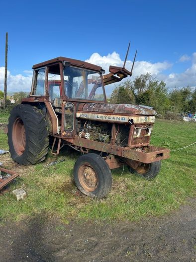 Leyland 285