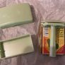 vintage boxed bakelite razor, see my other vintage razor's Image 3