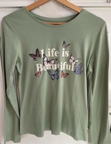 Girls long sleeved top