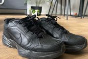 Nike Air Monarch IV Size 10.5