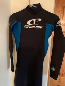 Circle One Wetsuit & Shoes