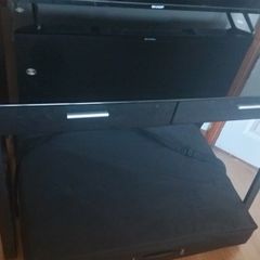 Black Desk