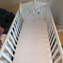 Baby cot - like new Image 7