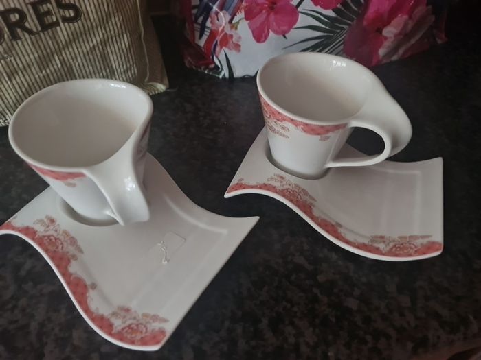 Tea cups