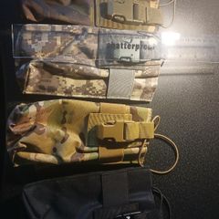 Airsoft  radio  pouches 6eu each