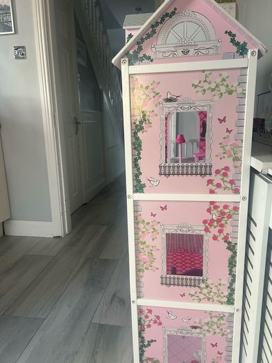Large 3-Story Wooden Dollhouse with Furniture (1.16m Tall)