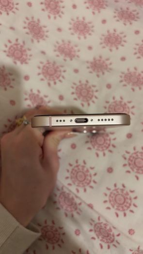 IPHONE 15 128gb 100% Battery Capacity! Unlocked