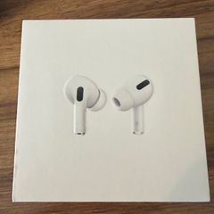 AirPods Pro 1st Gen MagSafe charging