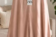 wide leg Bnwt Zara wide leg blush shade satin look medium culotte